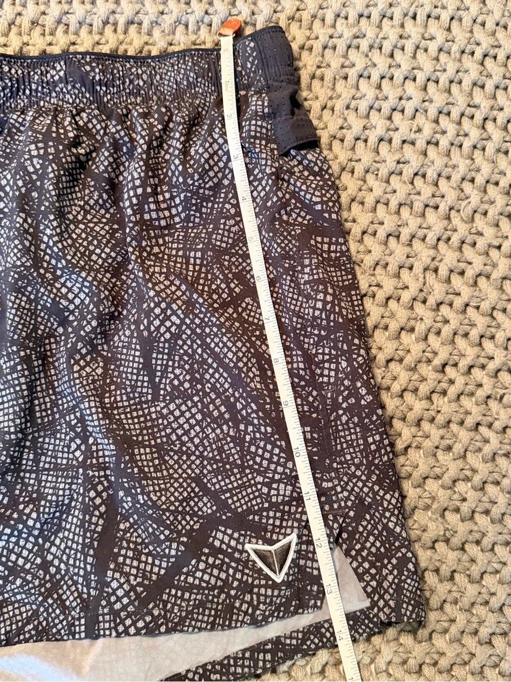 Men's Black Patterned Running Shorts - Picture 3 of 7